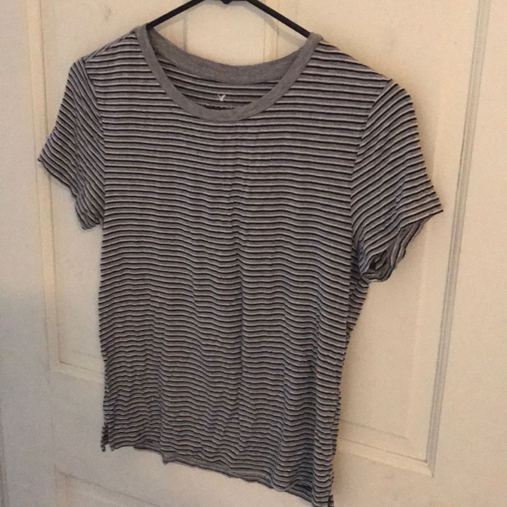 american eagle tee shirt